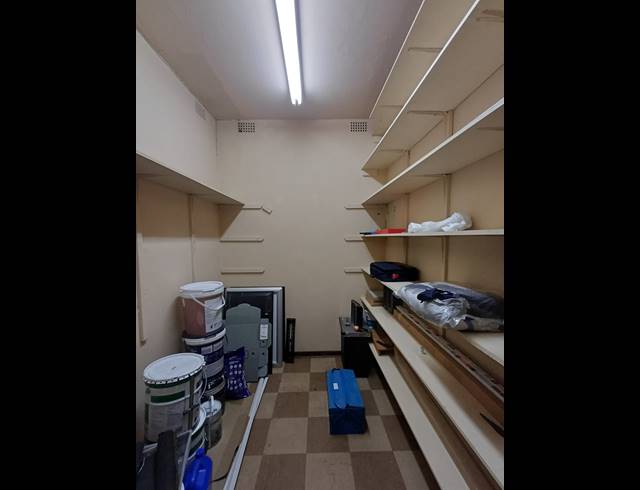 402M² WAREHOUSE FOR SALE IN VANDERBIJLPARK CE 6